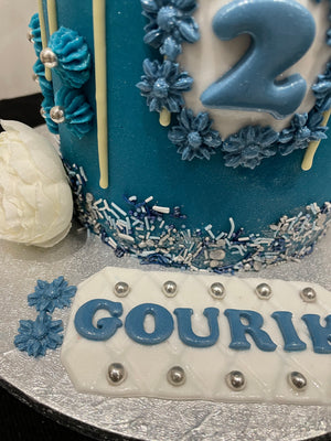 STARS & BALLOON OCCASION DRIP CAKE