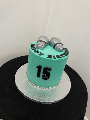 BOXING GLOVES THEME CAKE