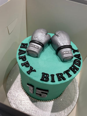 BOXING GLOVES THEME CAKE