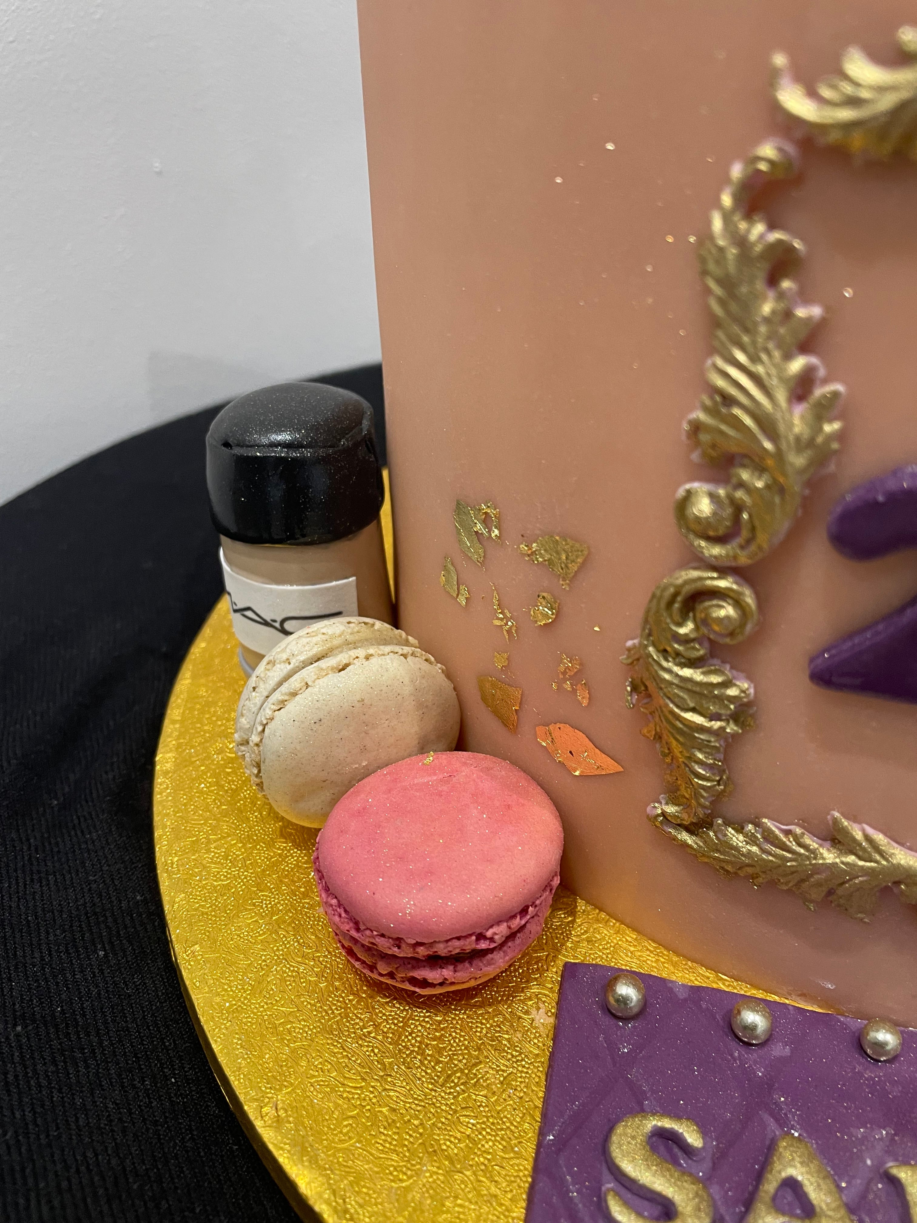CT MAKEUP THEME BIRTHDAY CAKE