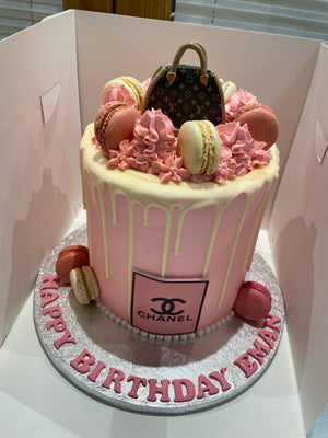 PINKCHANEL LUIS FRESH CREAM CAKE