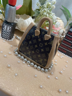 LV ELEGANCE FILM THEME CAKE