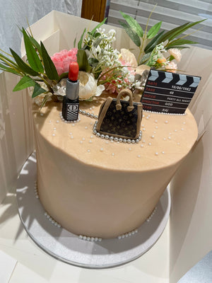 LV ELEGANCE FILM THEME CAKE
