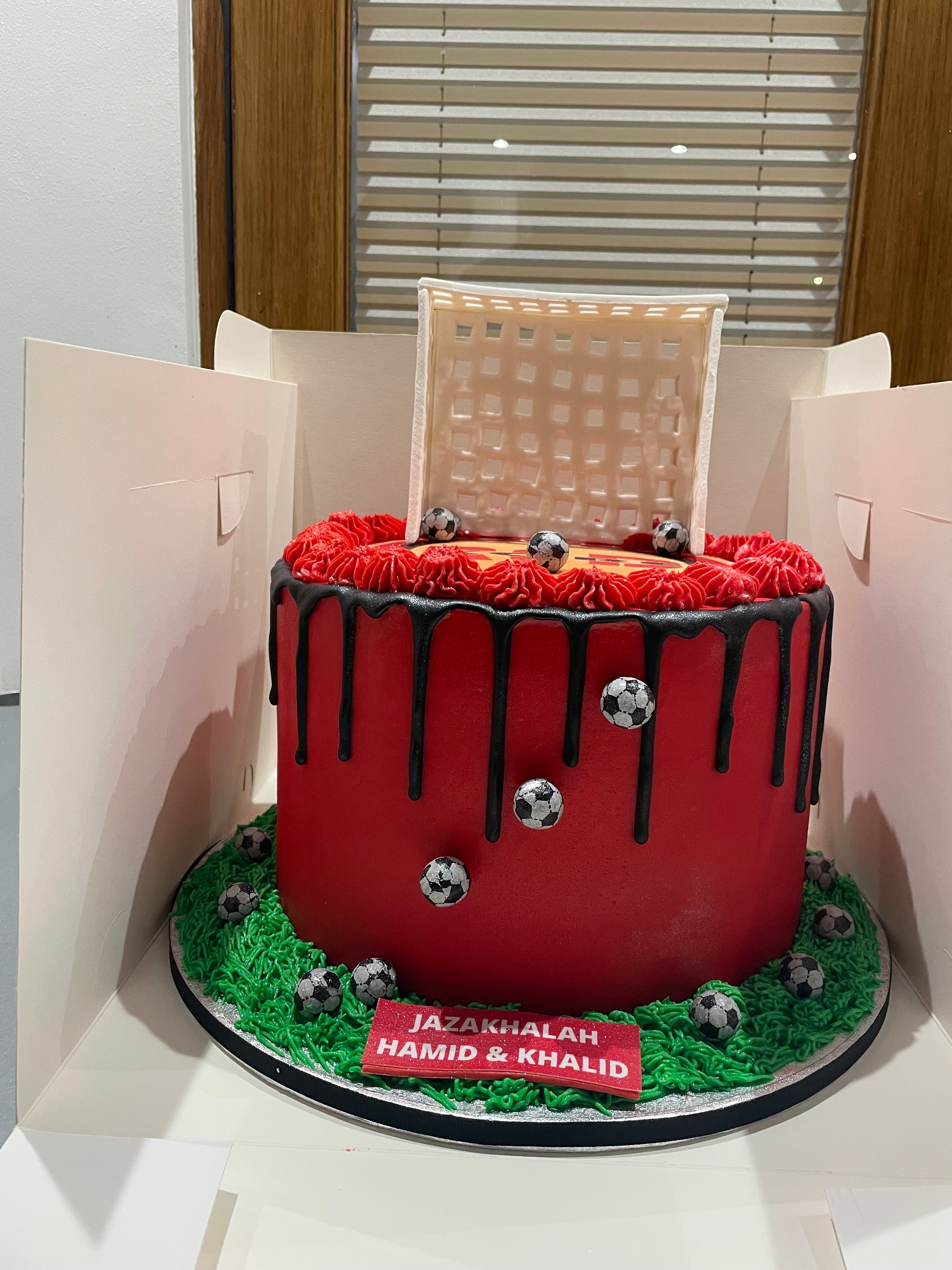 GOAL POSTS FOOTBALL THEMED CAKE