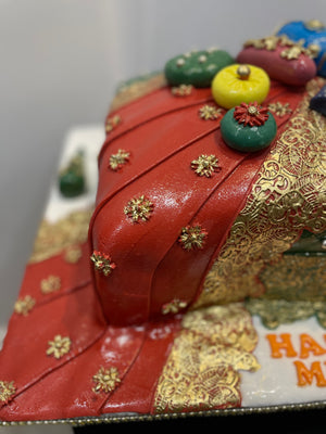 DUPPATA PILLOW MEHNDI CAKE