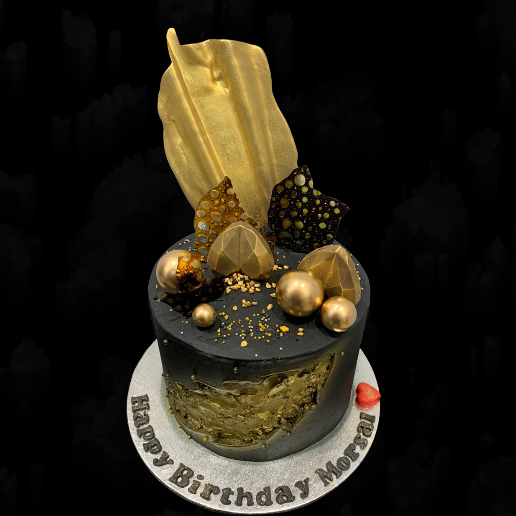GEODE SAIL BLACK AND GOLD CAKE