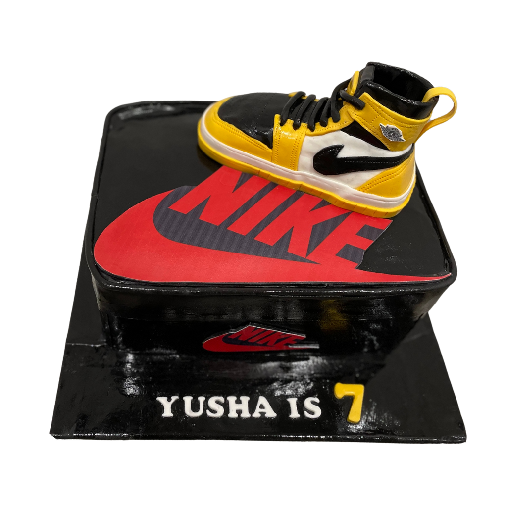 RETRO AIR JORDAN TRAINER THEME CAKE