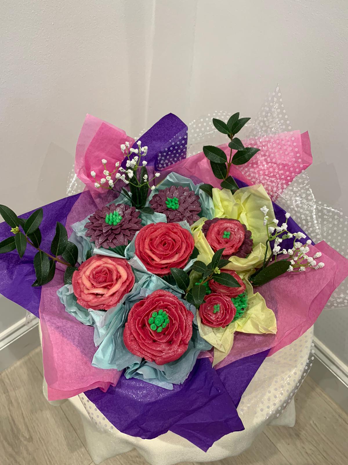CUPCAKE BOUQUET GIFT