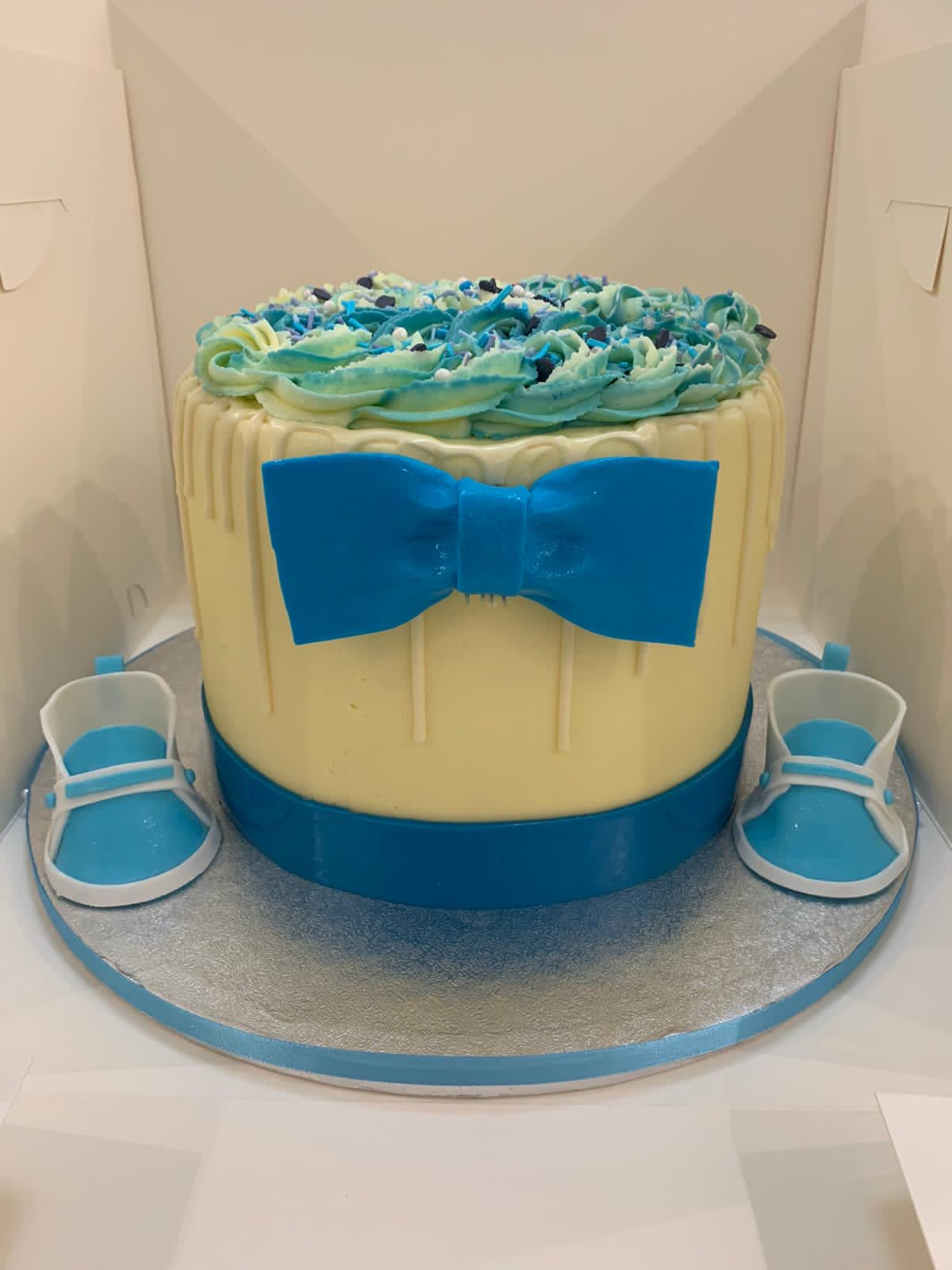 BABY BOY TIE & BOOTIES CAKE