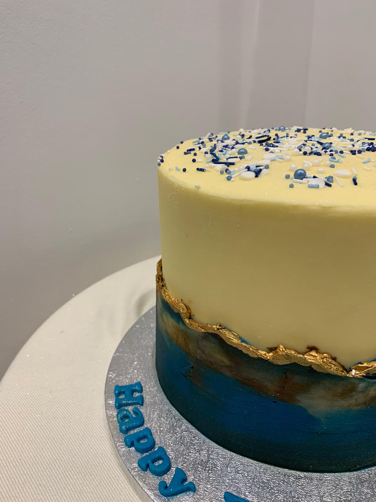 BLUE WAFER SAIL FAULTLINE CAKE