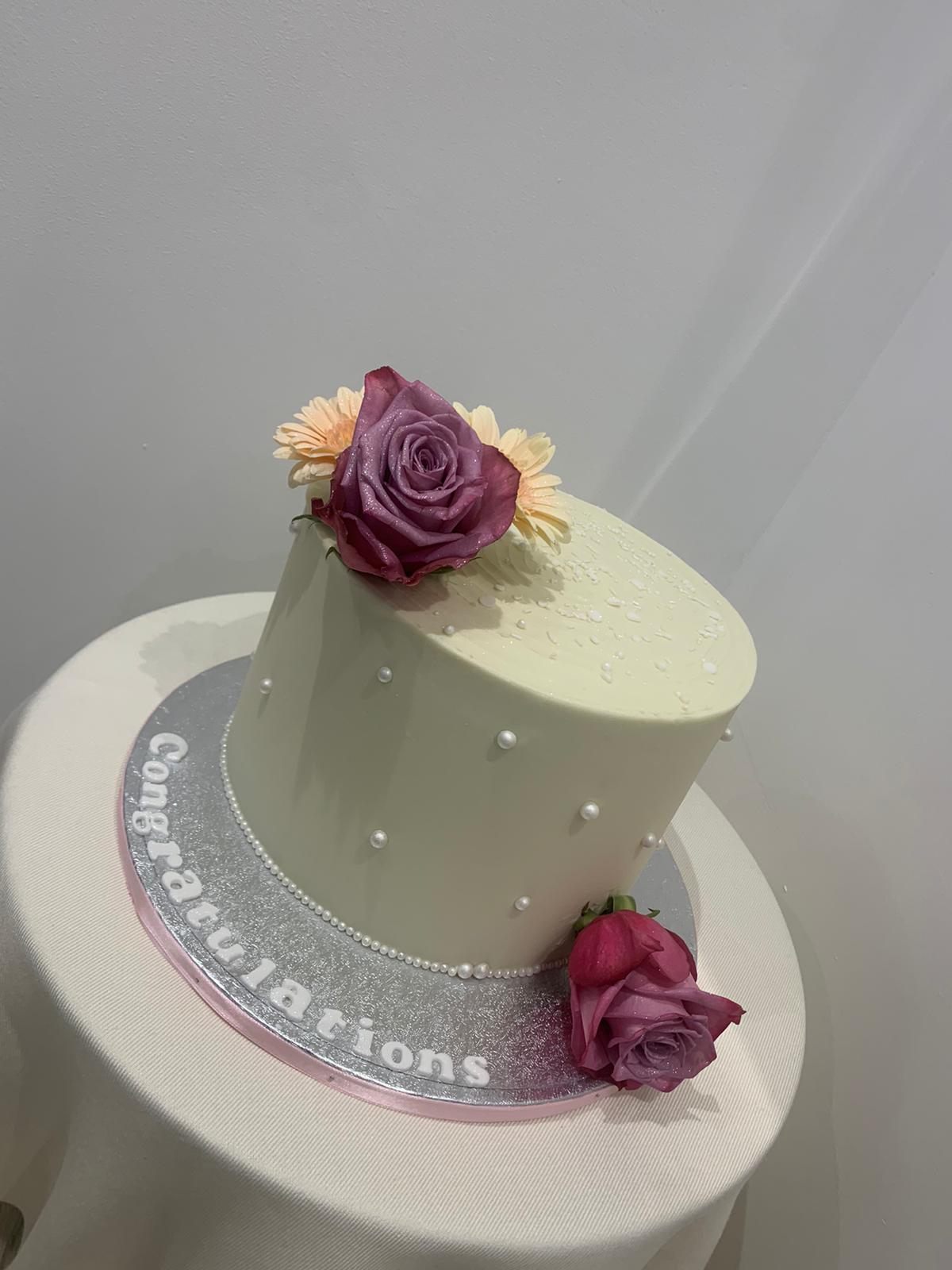IVORY PEARL ROSE CAKE