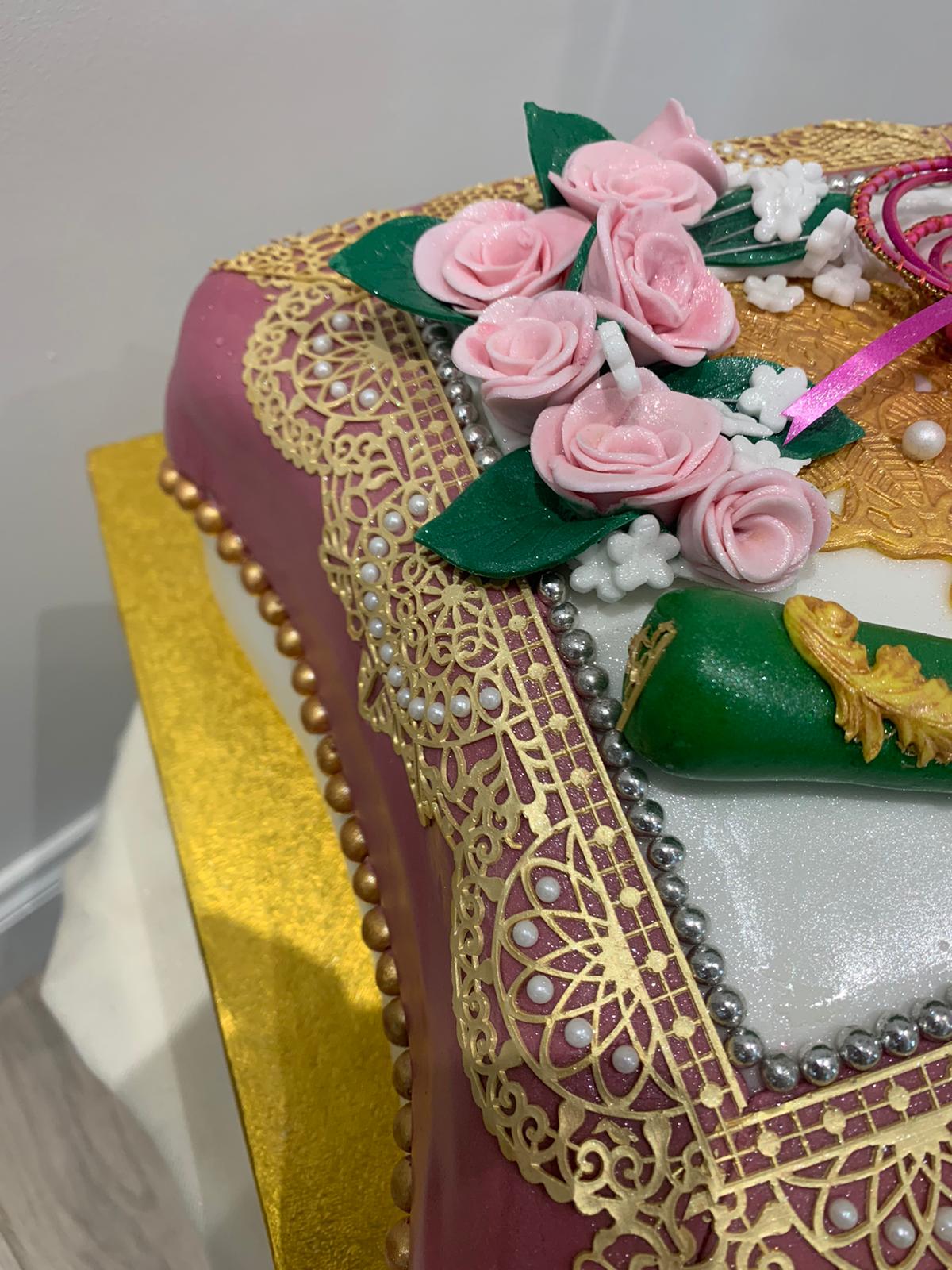 MEHNDI CONE PILLOW CAKE