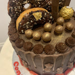 CHOCOLATE & STRAWBERRY CAKE