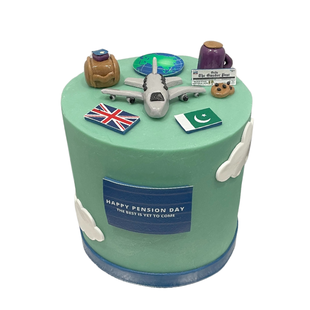 TRAVEL THEME CAKE