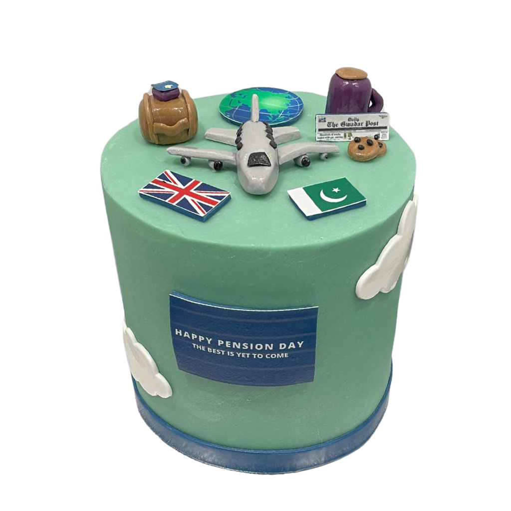 TRAVEL THEME CAKE