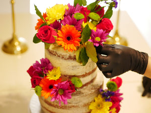NAKED FLOWER CAKE