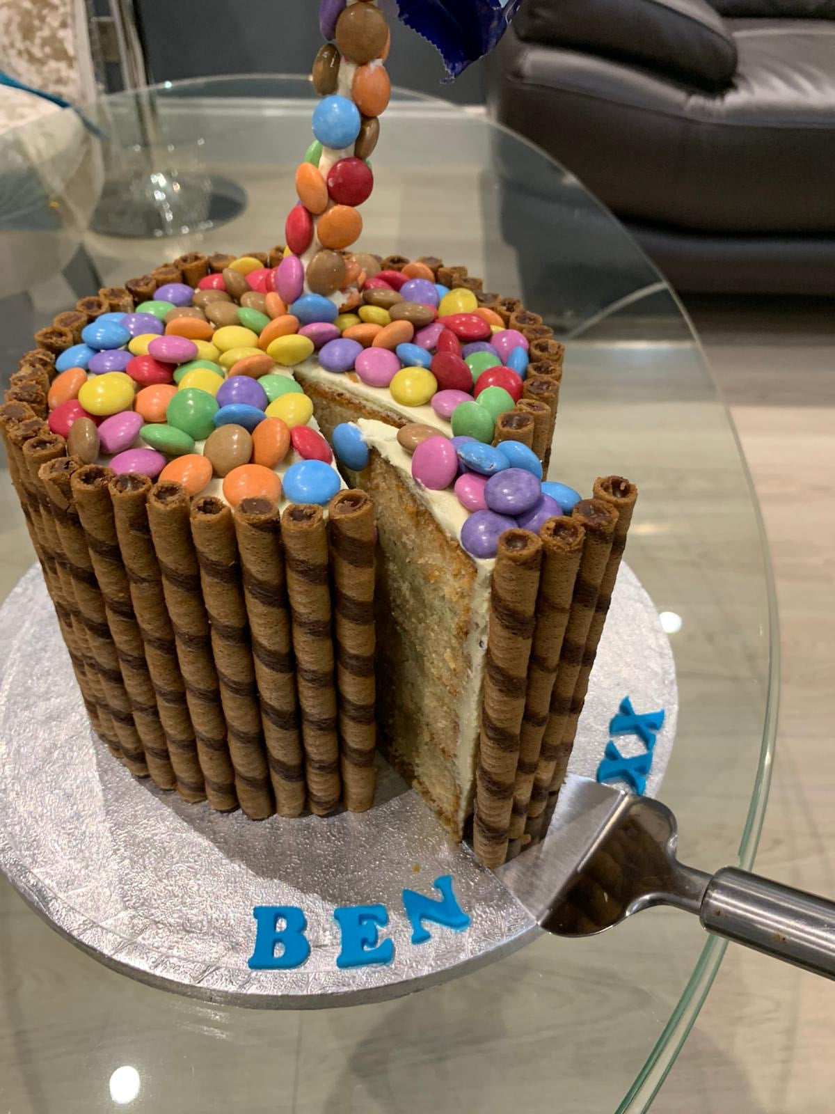 SMARTIES AND WAFER CAKE