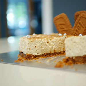CHEESECAKES (Lotus, Oreo, Nutella, Strawberry, Snickers)