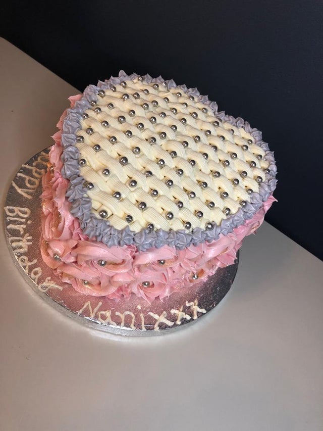 FLOWER CAKE